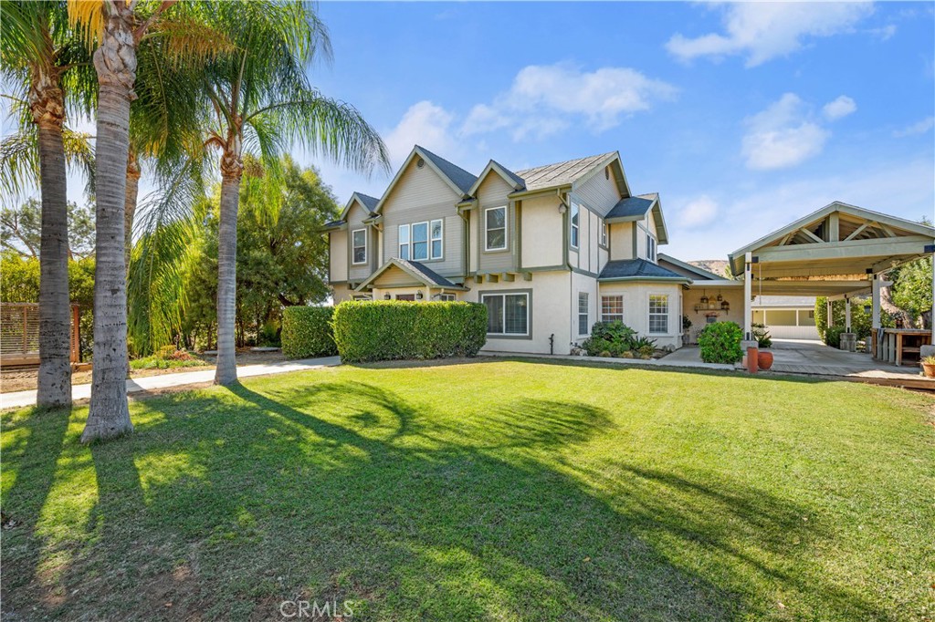 10320 Country Lane