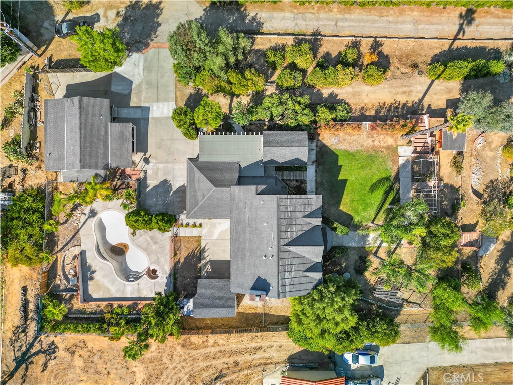 10320 Country Lane