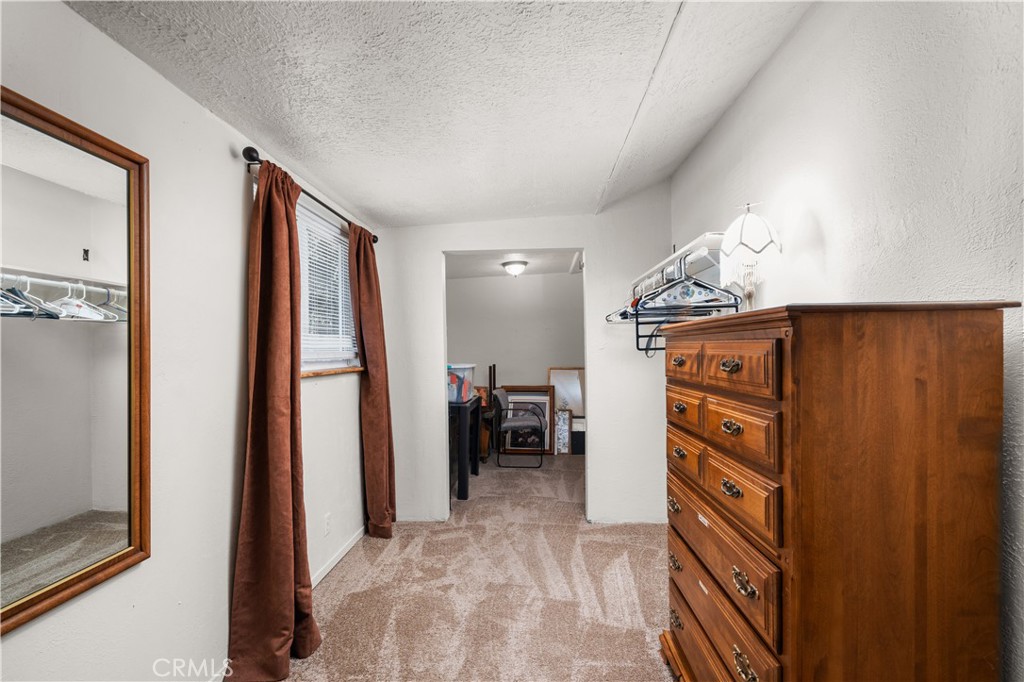 10320 Country Lane