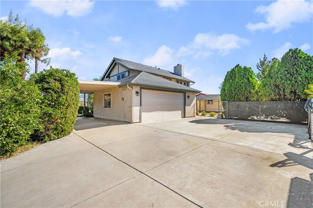 10320 Country Lane