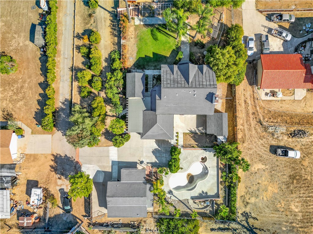 10320 Country Lane