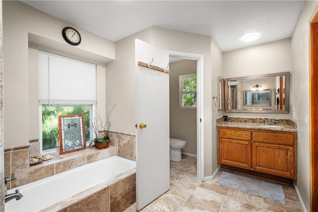 10320 Country Lane