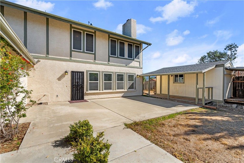 10320 Country Lane