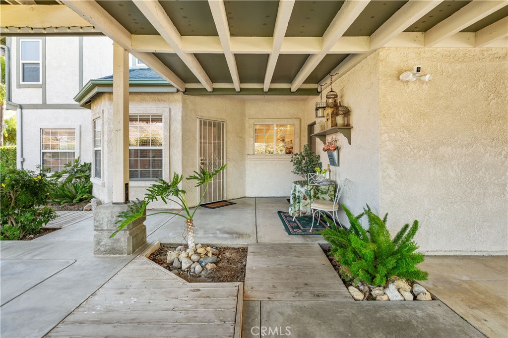 10320 Country Lane