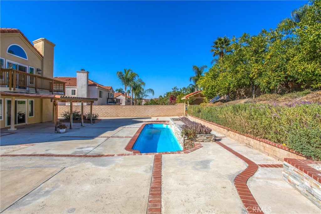 3061 Canyon Vista Drive