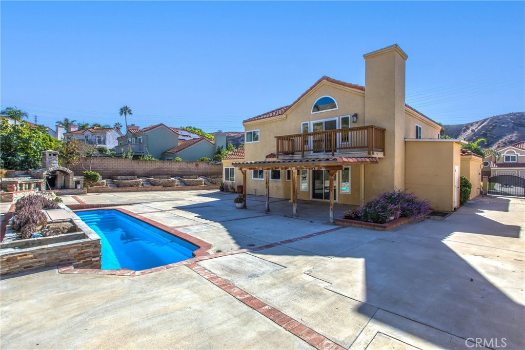3061 Canyon Vista Drive