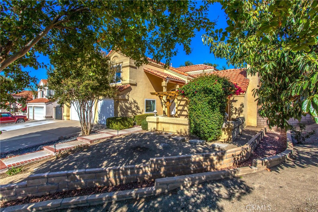 3061 Canyon Vista Drive