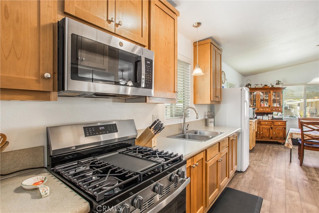 10320 Calimesa Boulevard 58