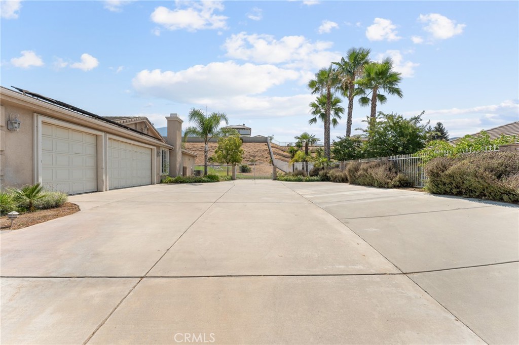 10927 Deer Valley Road