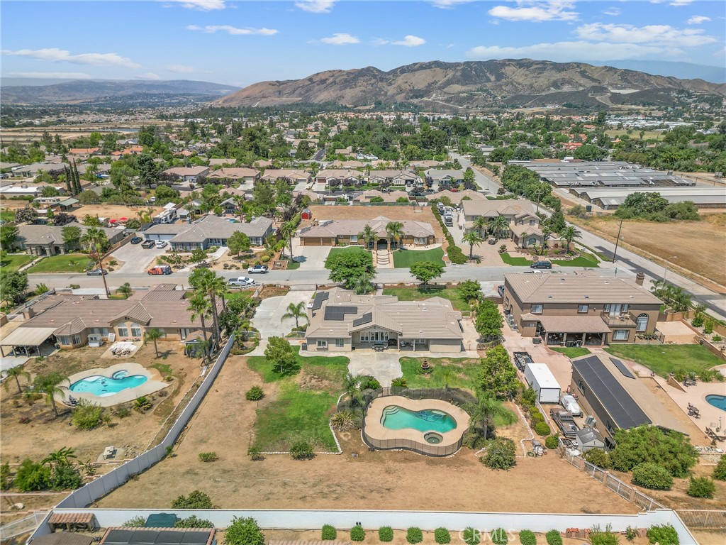 10927 Deer Valley Road