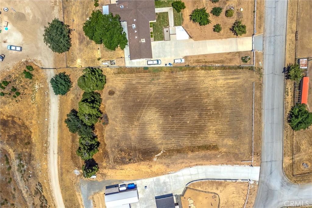 8767 Peach Summit Drive