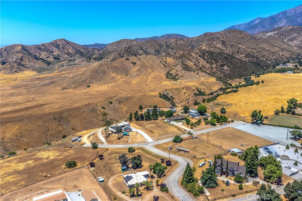 8767 Peach Summit Drive