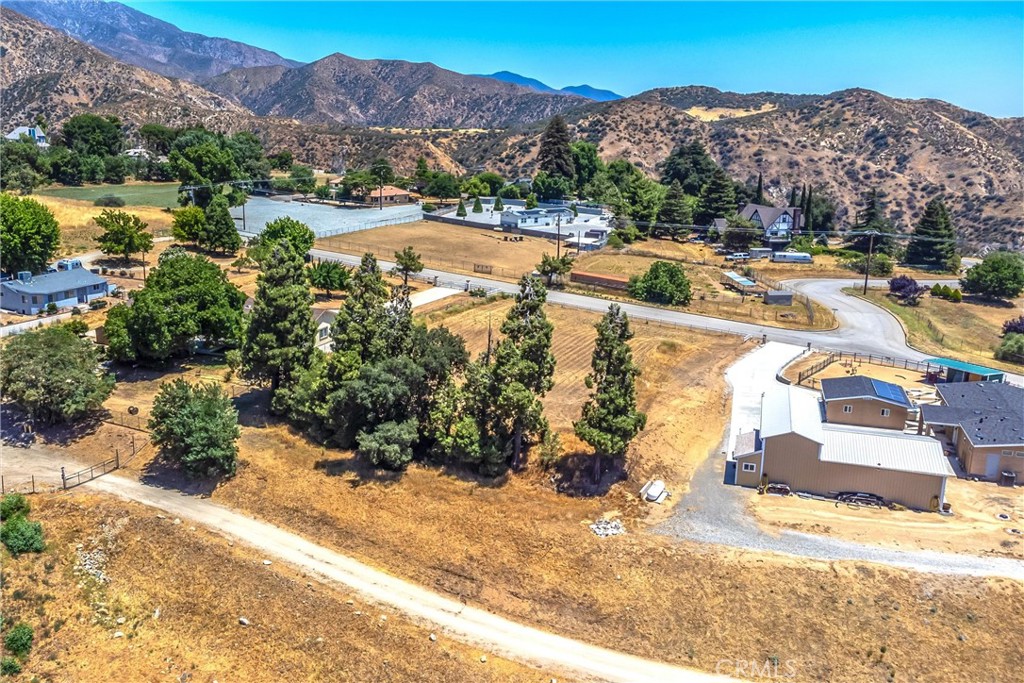 8767 Peach Summit Drive