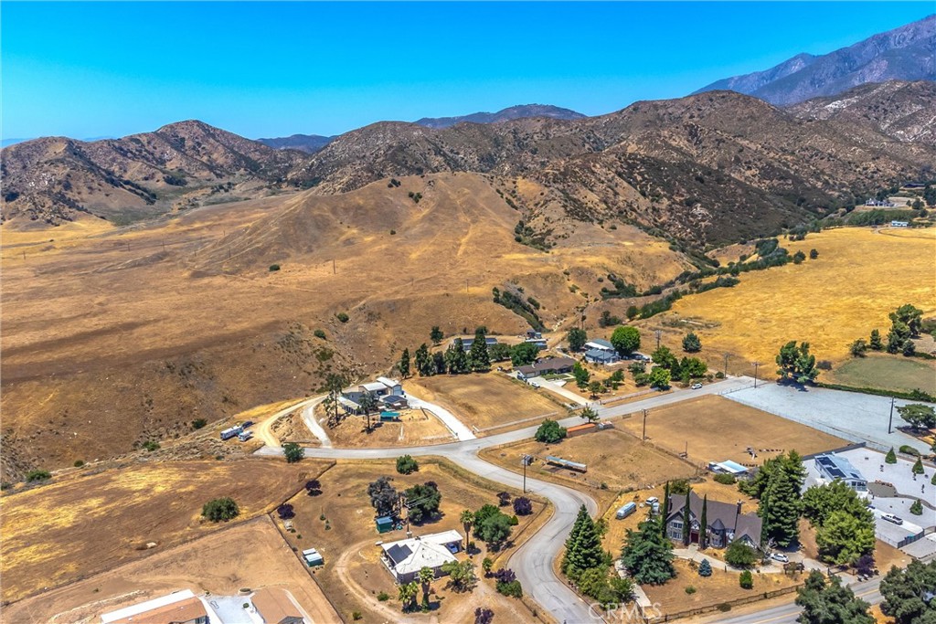 8767 Peach Summit Drive