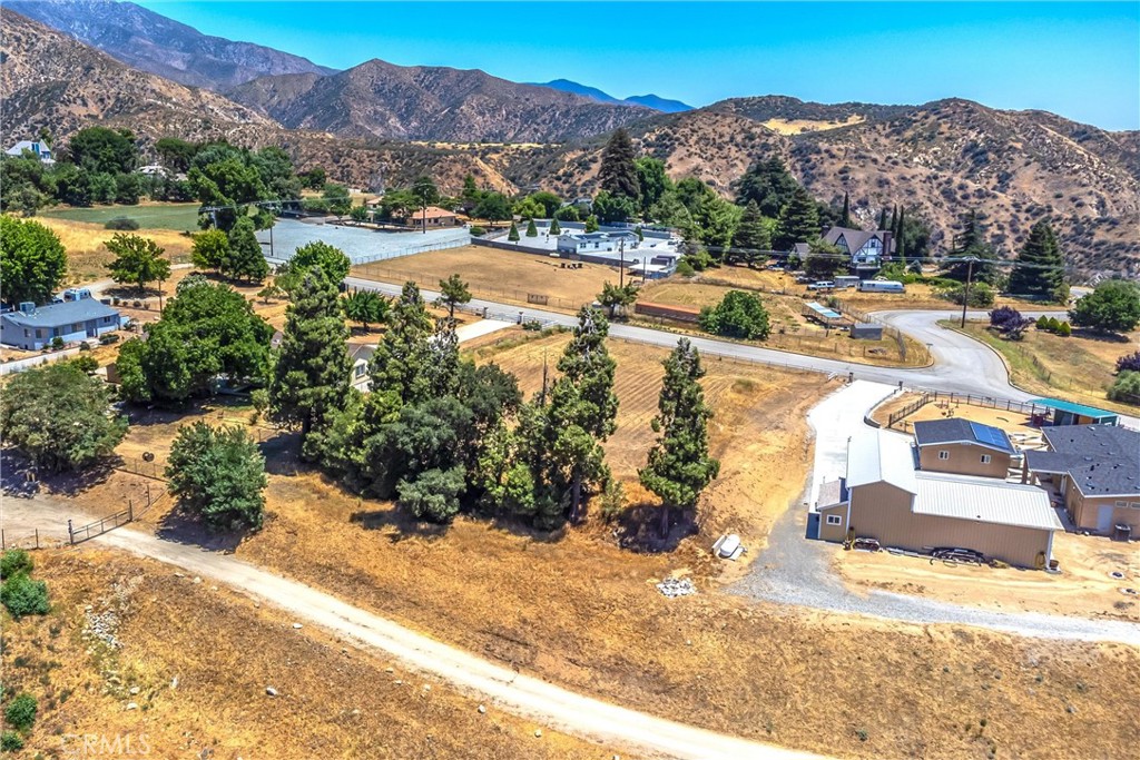 8767 Peach Summit Drive