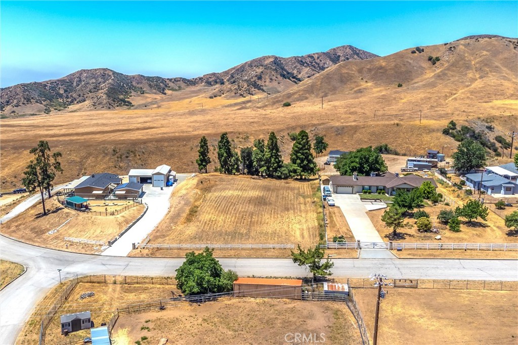 8767 Peach Summit Drive