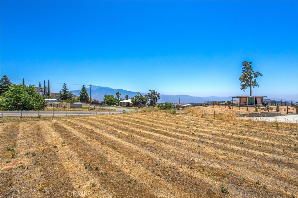 8767 Peach Summit Drive