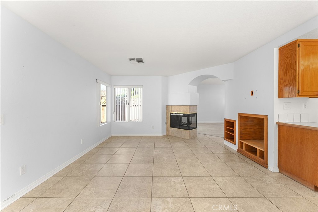 10776 Sunnyside