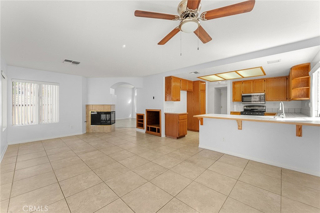 10776 Sunnyside