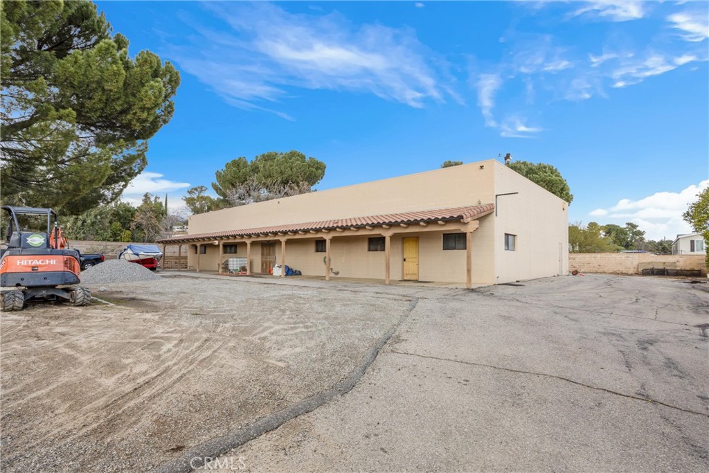 9710 Mountain View
