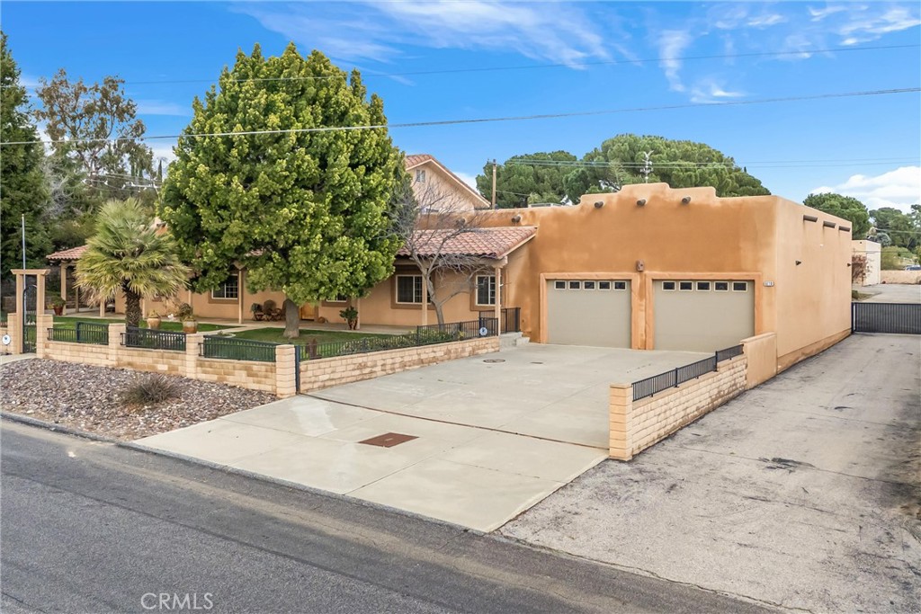 9710 Mountain View