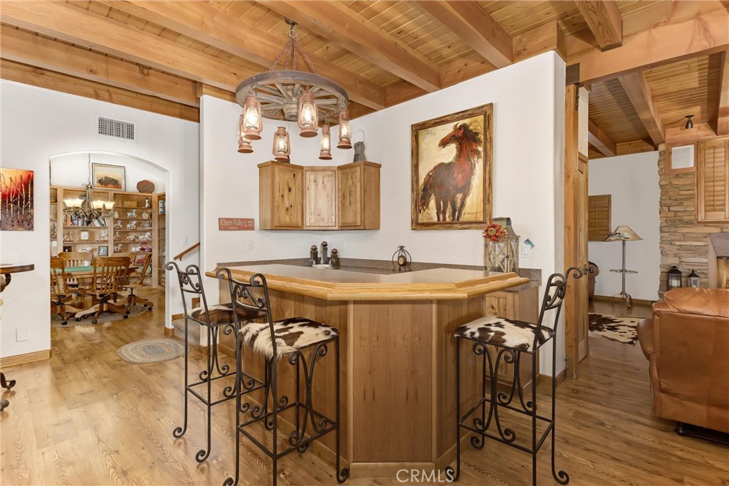 9710 Mountain View