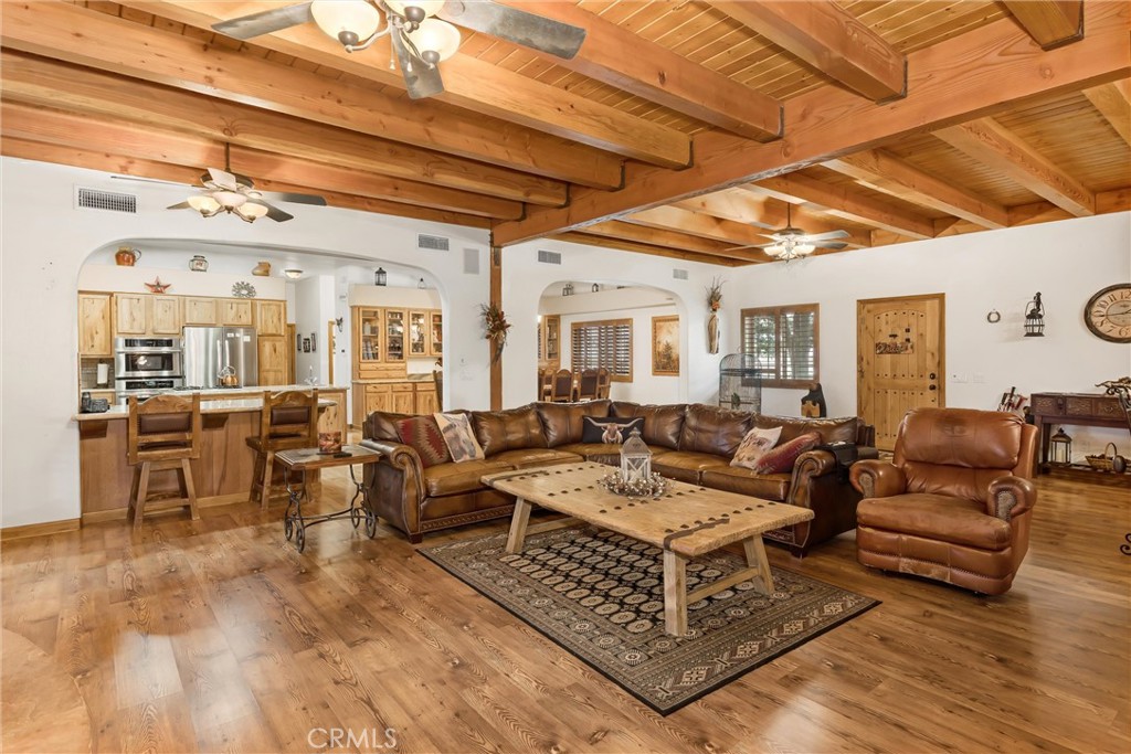 9710 Mountain View