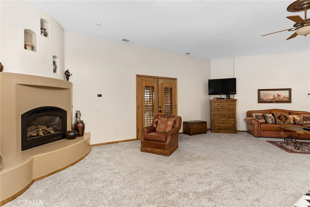 9710 Mountain View