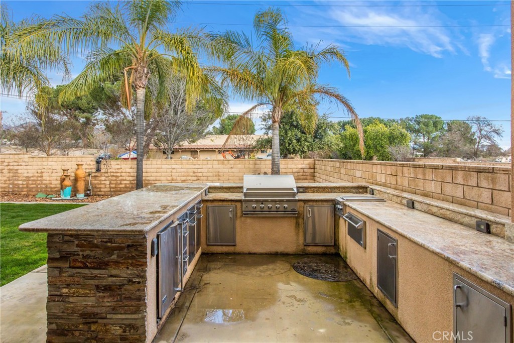 9710 Mountain View