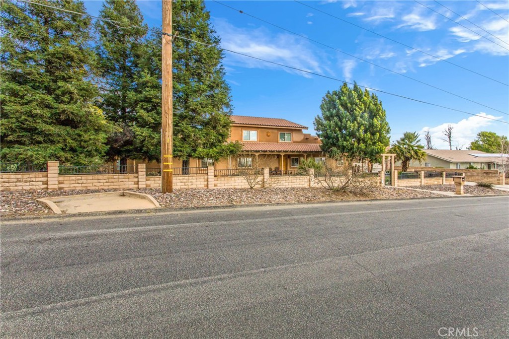 9710 Mountain View