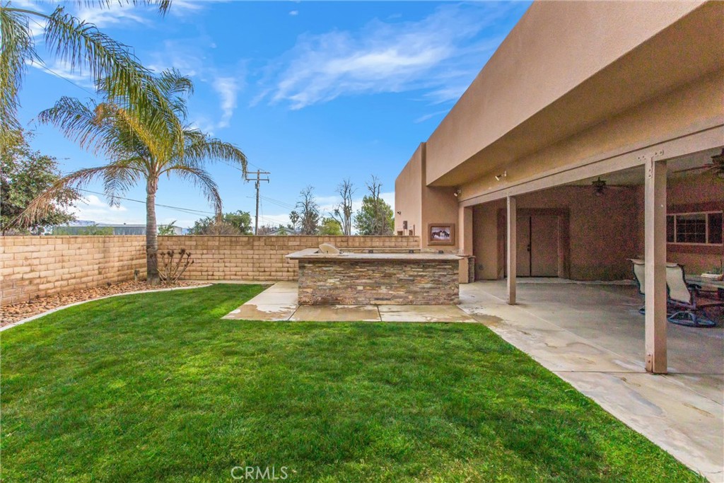 9710 Mountain View