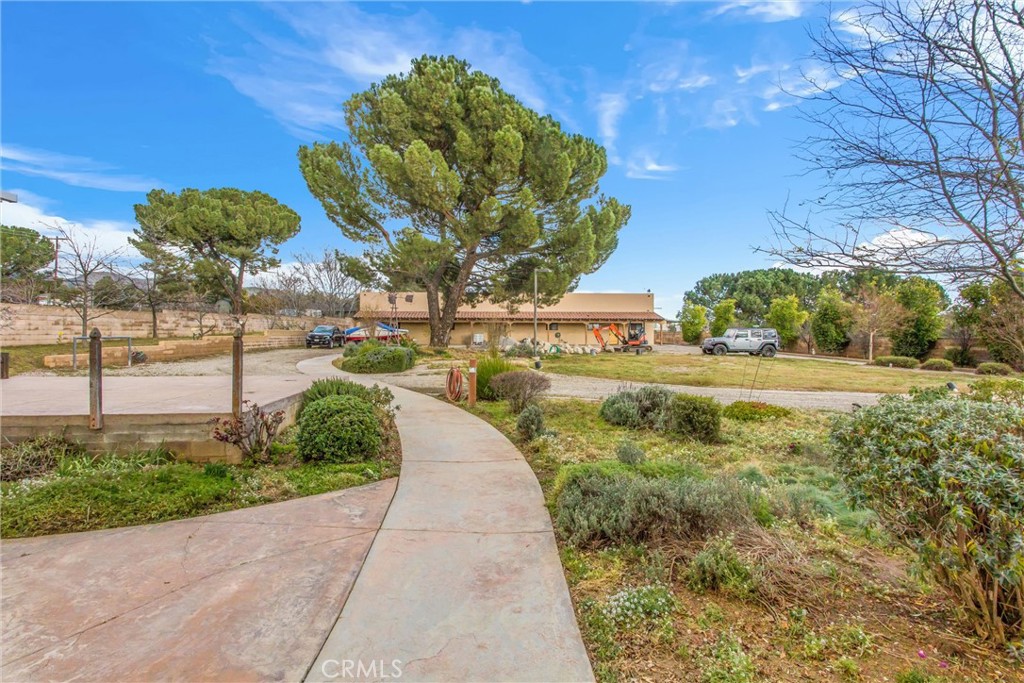 9710 Mountain View