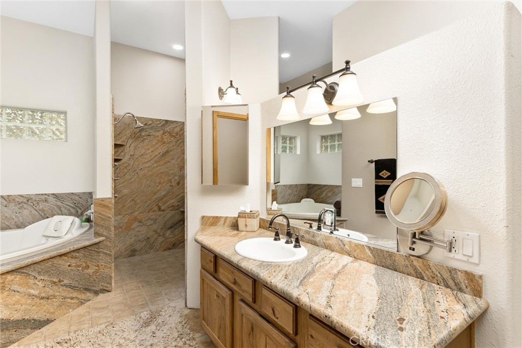 9710 Mountain View