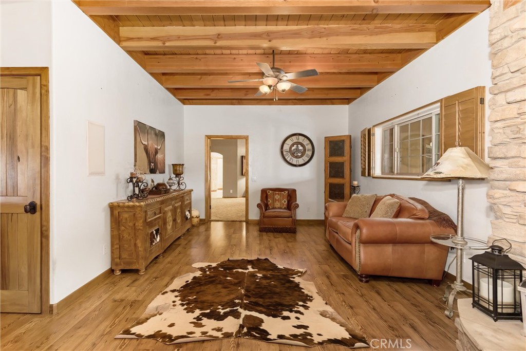 9710 Mountain View