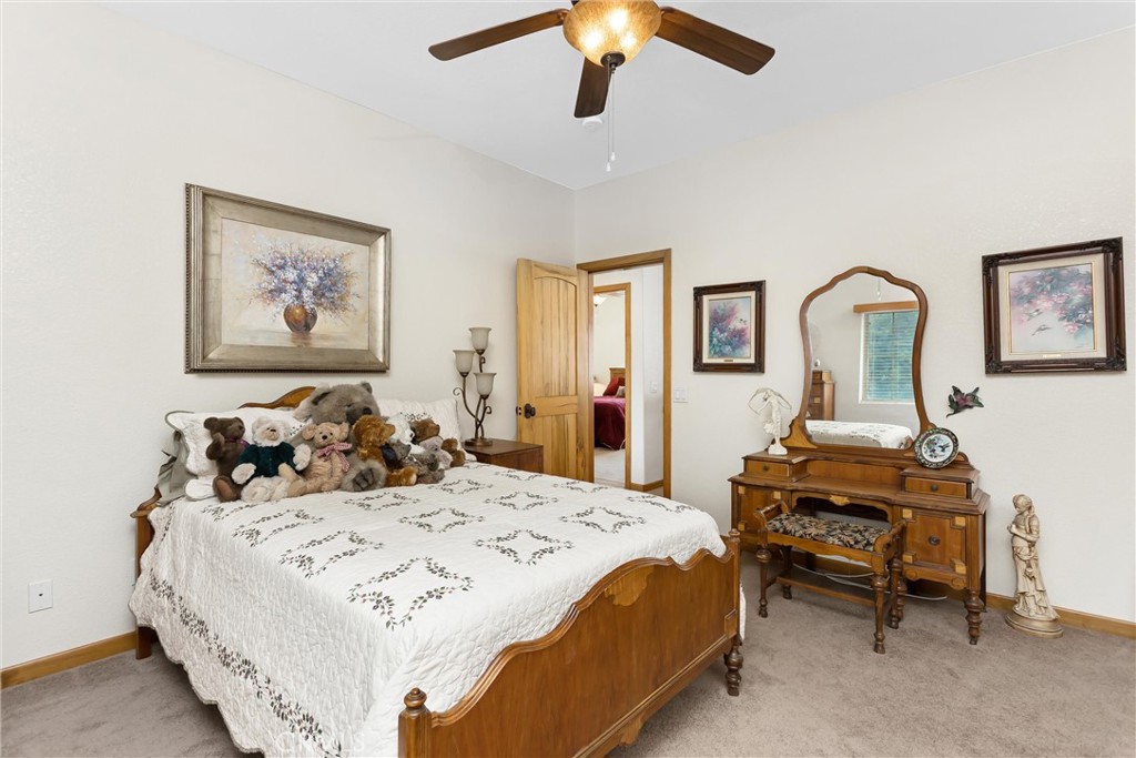 9710 Mountain View