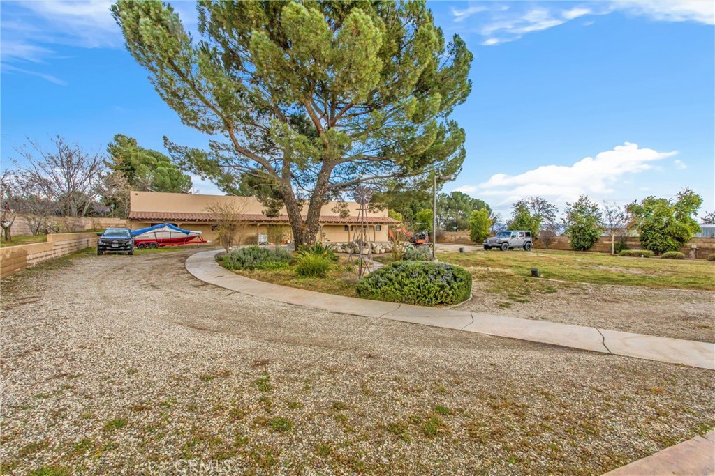 9710 Mountain View