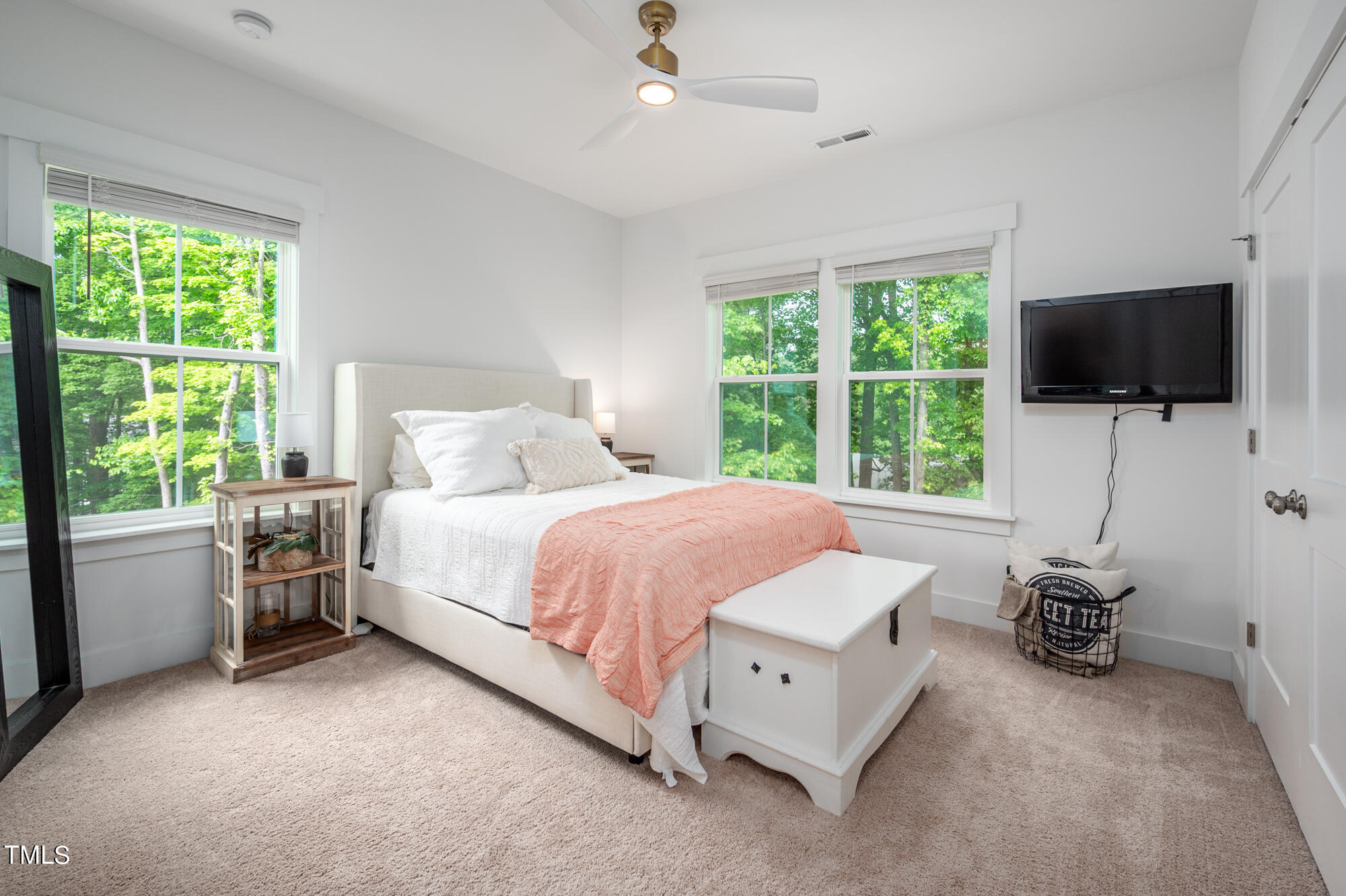 1110 Fly Catcher Court