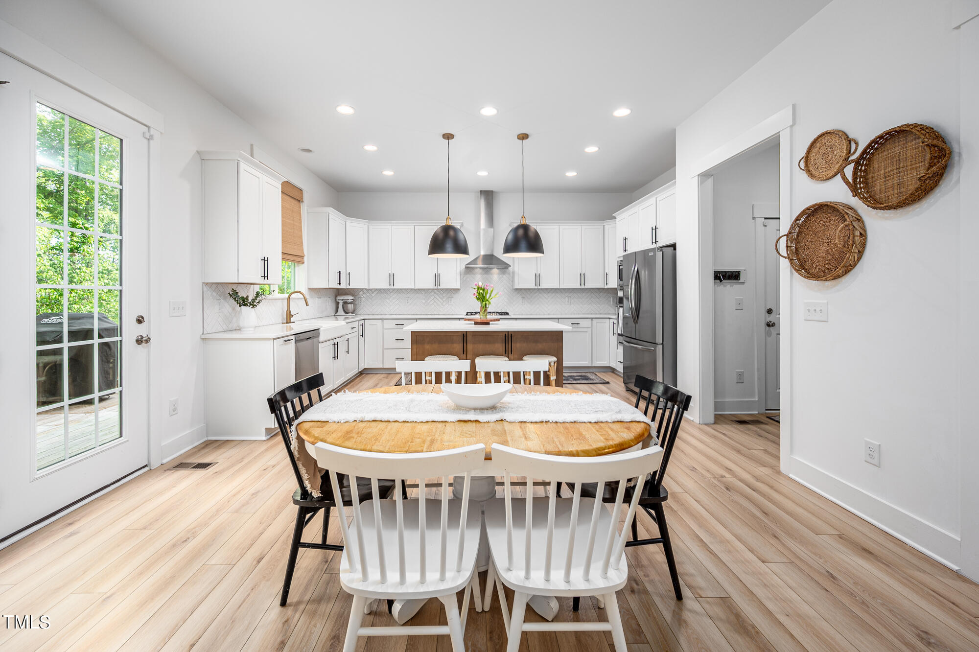 1110 Fly Catcher Court
