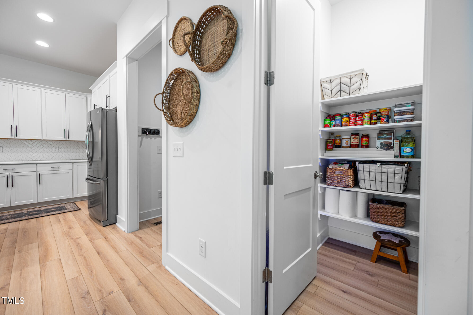 1110 Fly Catcher Court