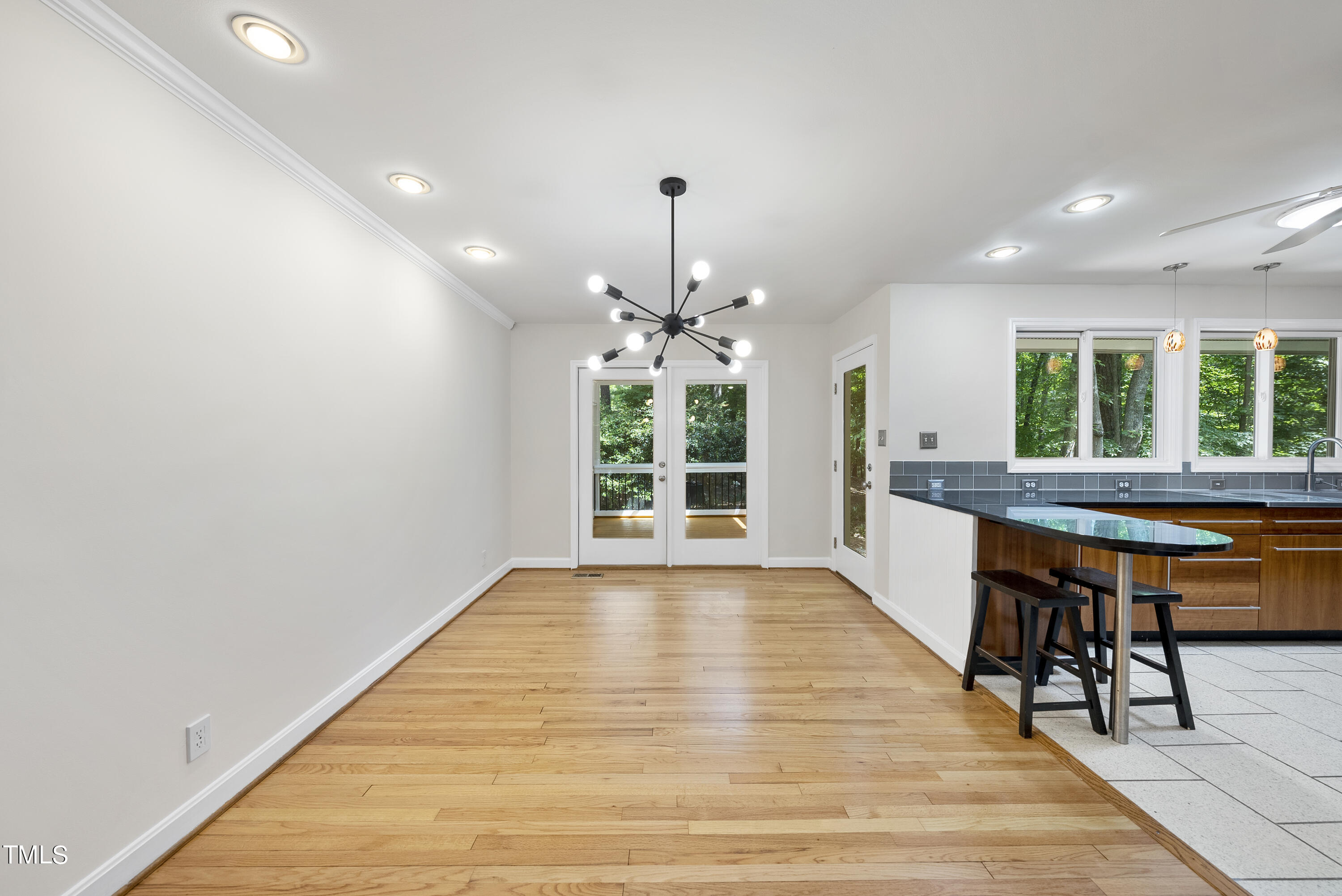744 Shady Lawn Road Road