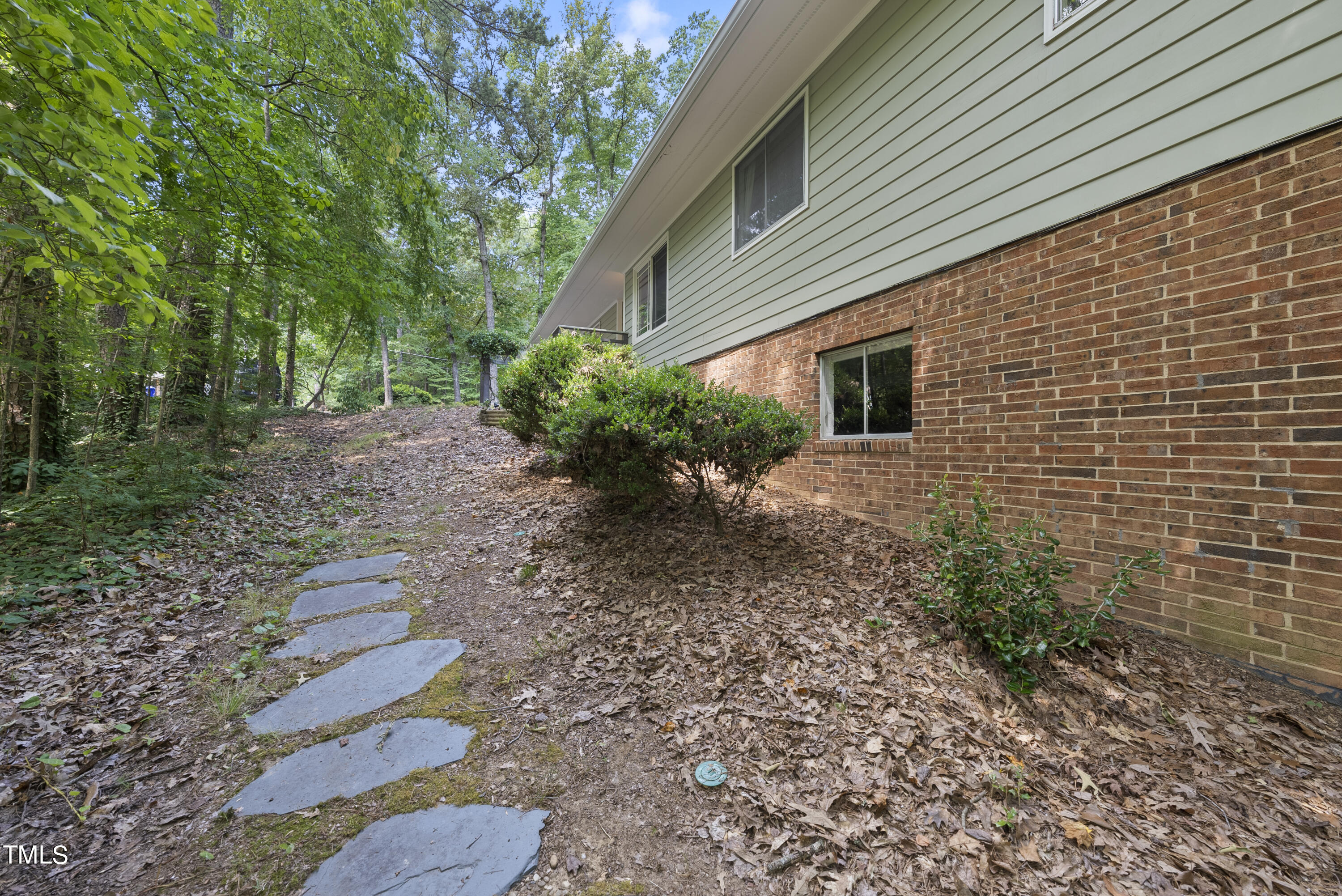 744 Shady Lawn Road Road