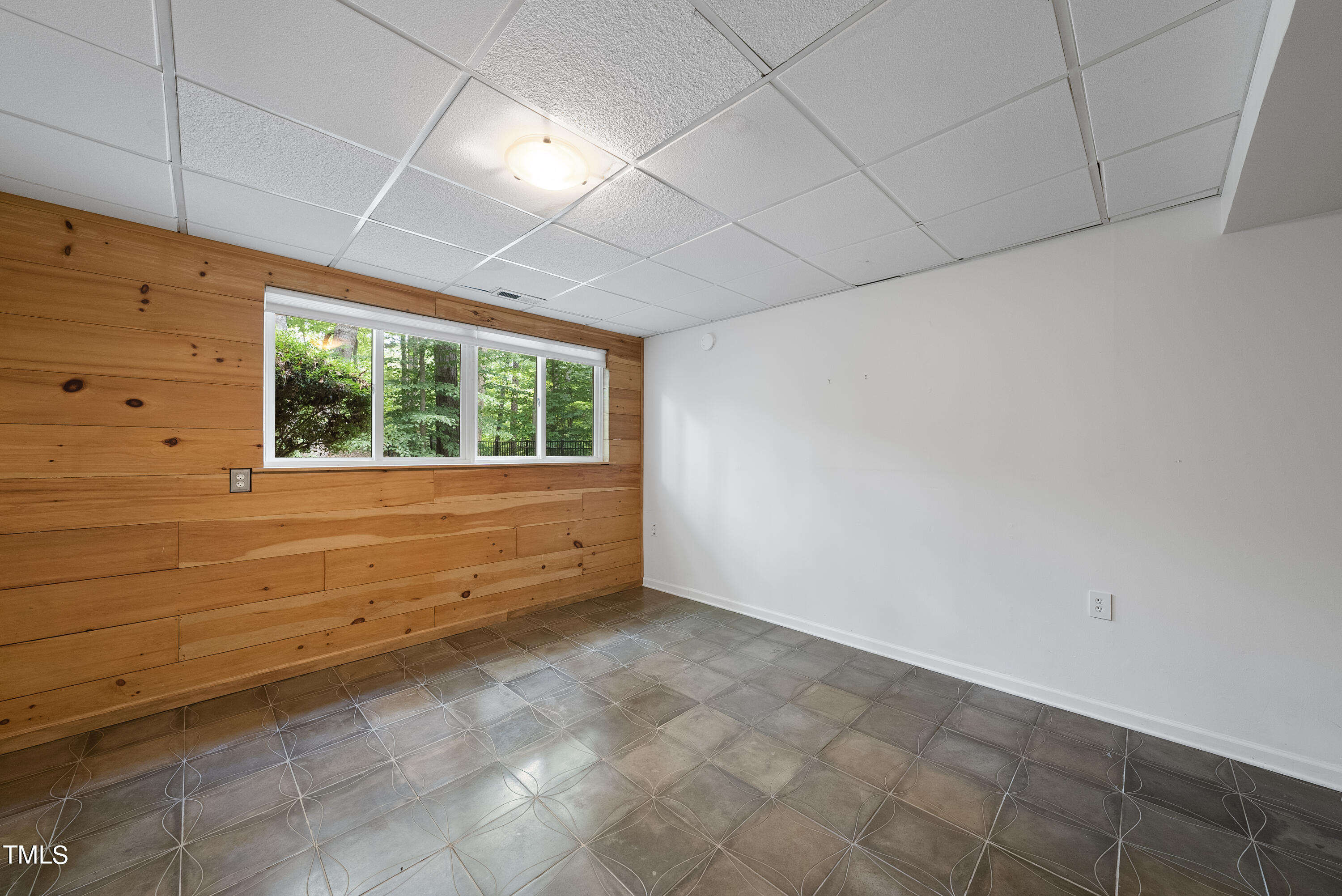 744 Shady Lawn Road Road