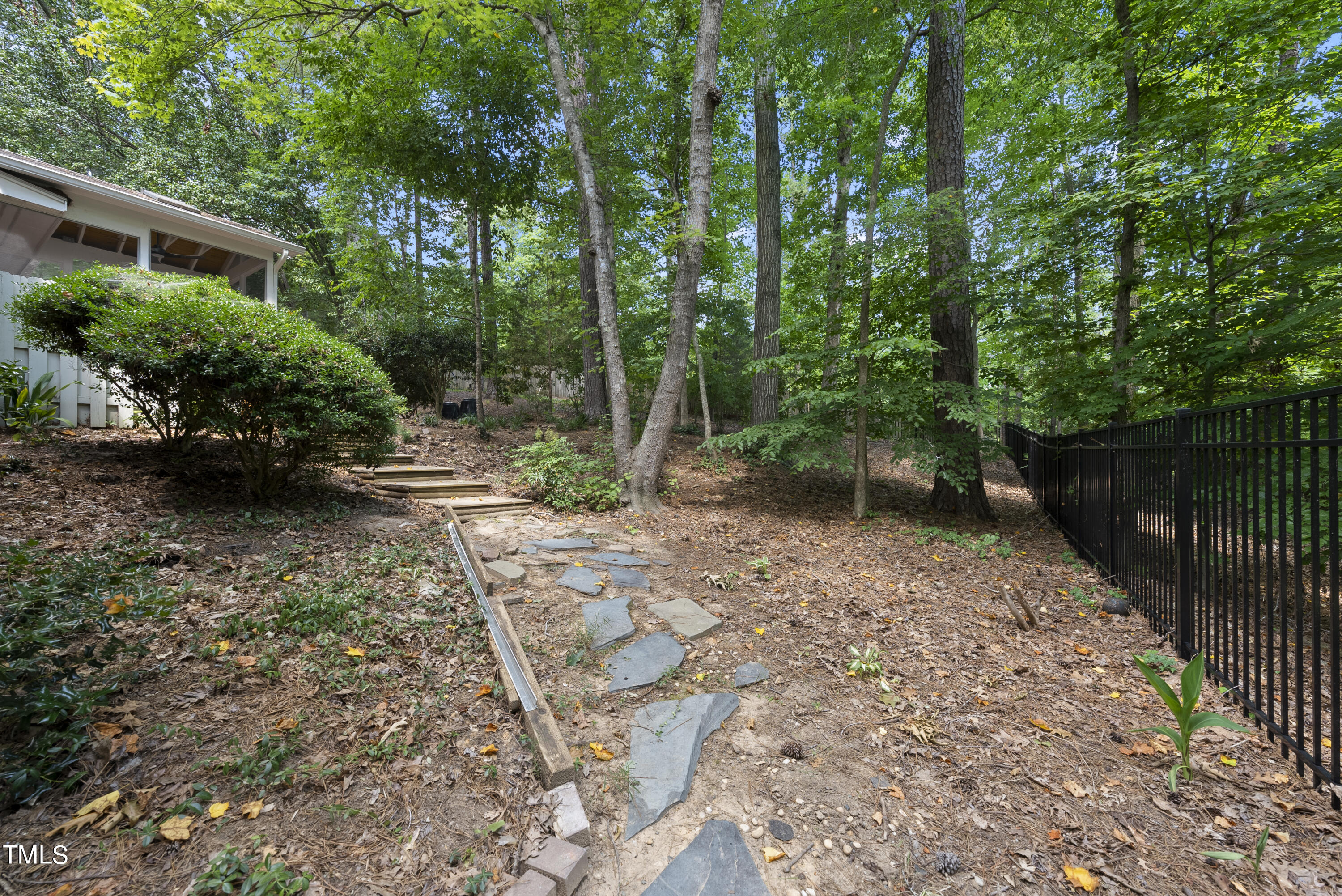 744 Shady Lawn Road Road