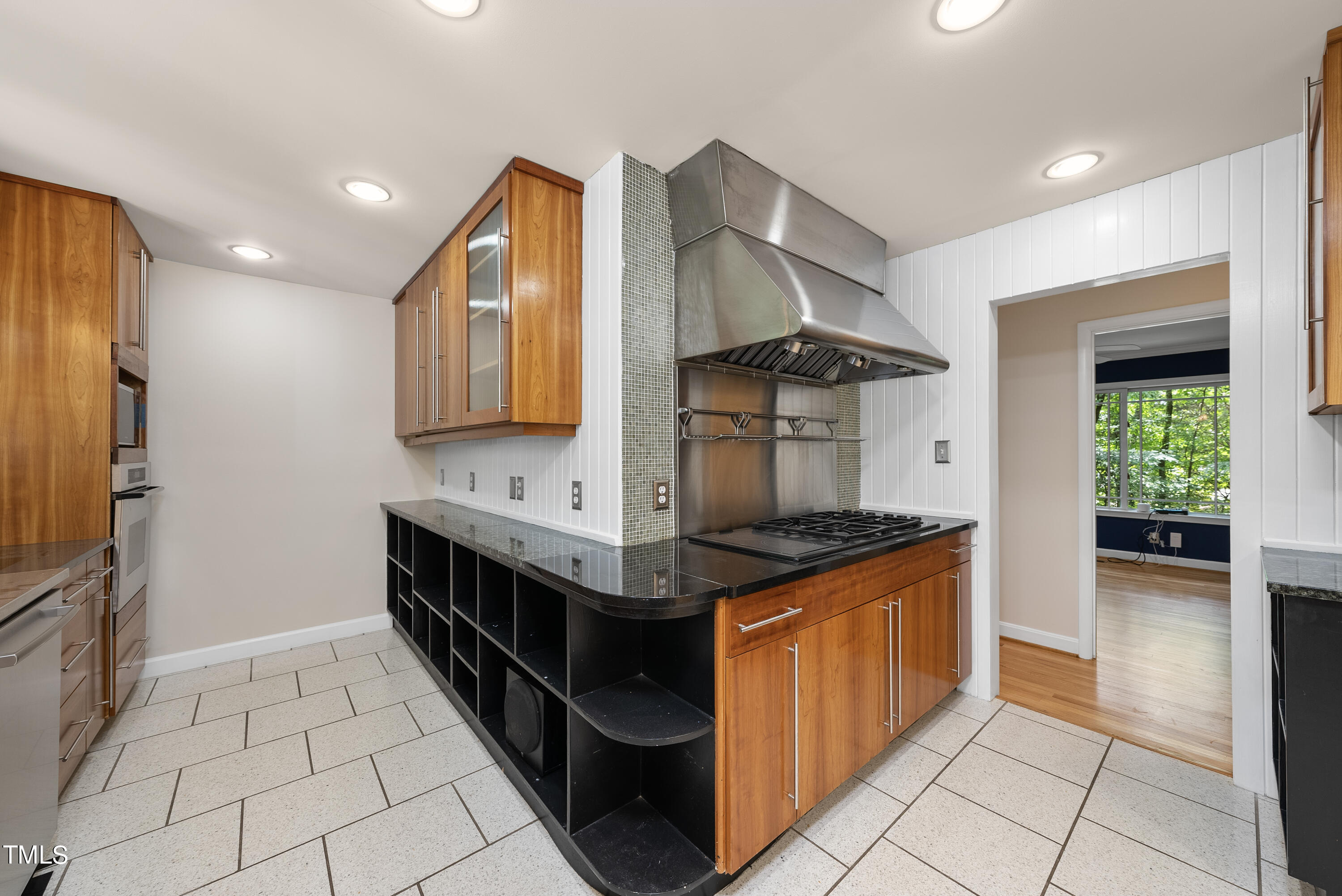 744 Shady Lawn Road Road