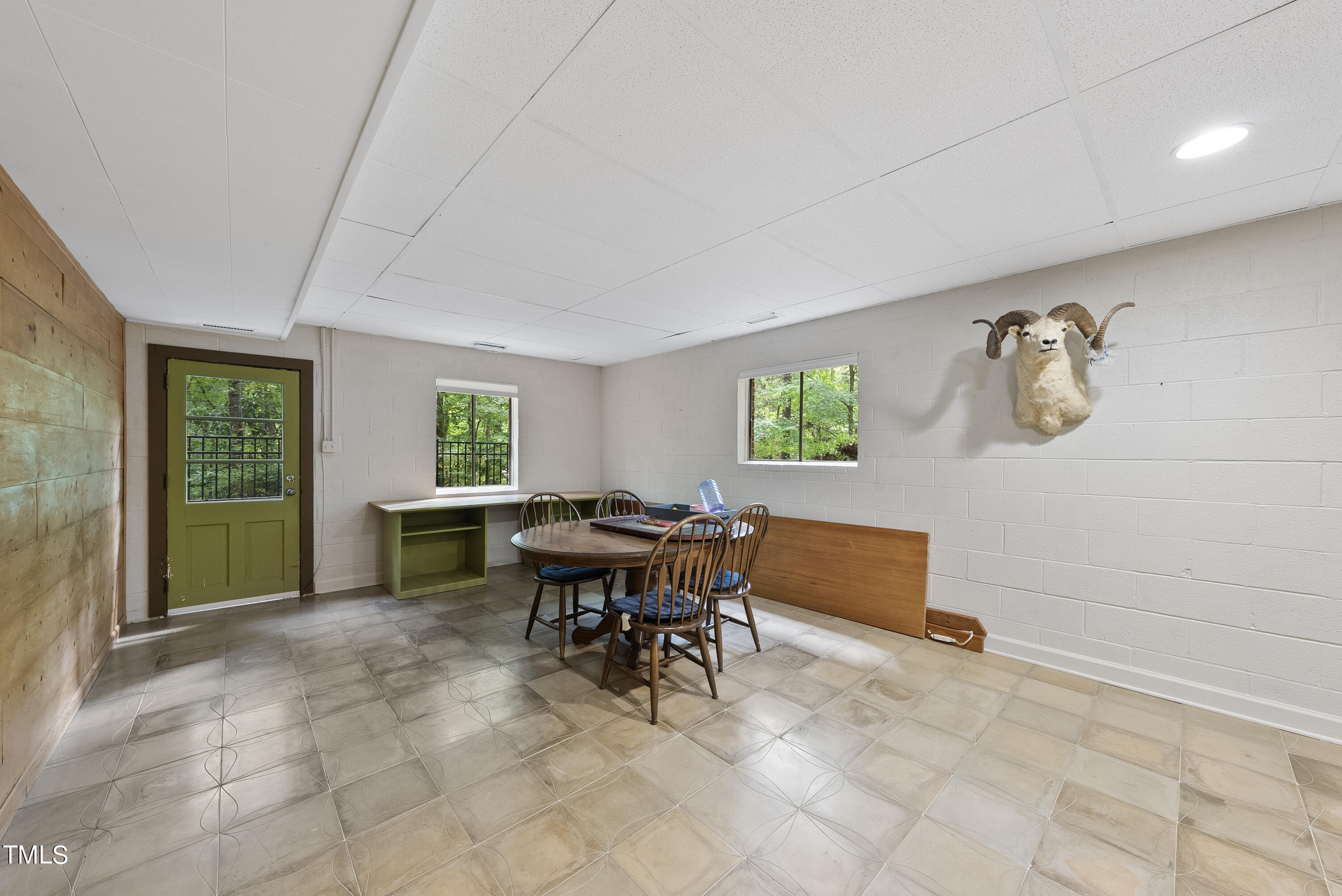 744 Shady Lawn Road Road