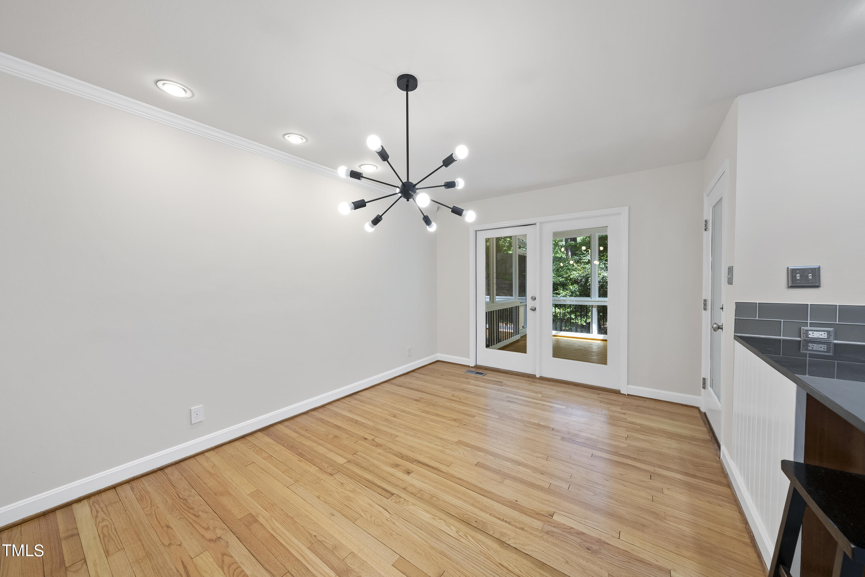 744 Shady Lawn Road Road