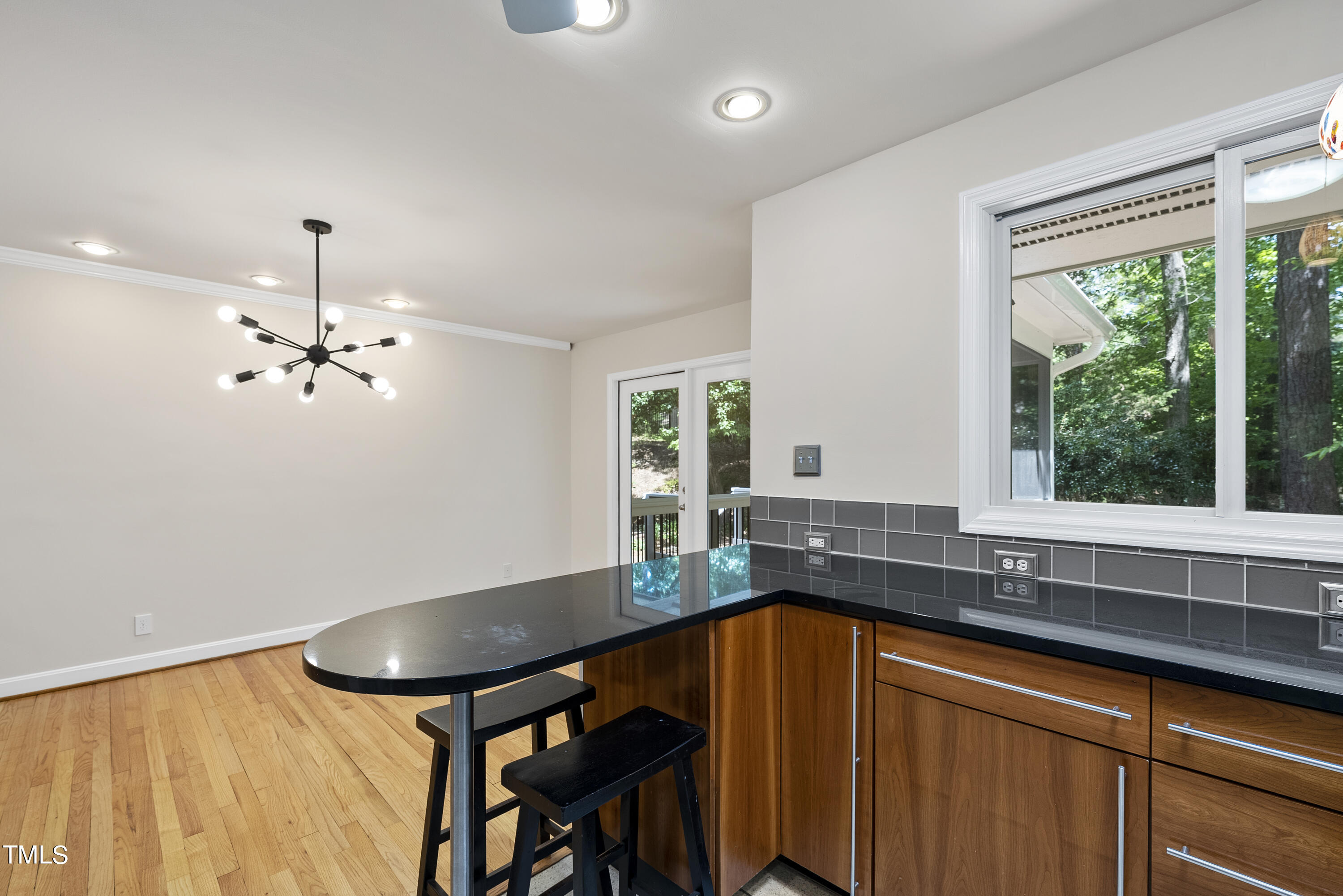 744 Shady Lawn Road Road
