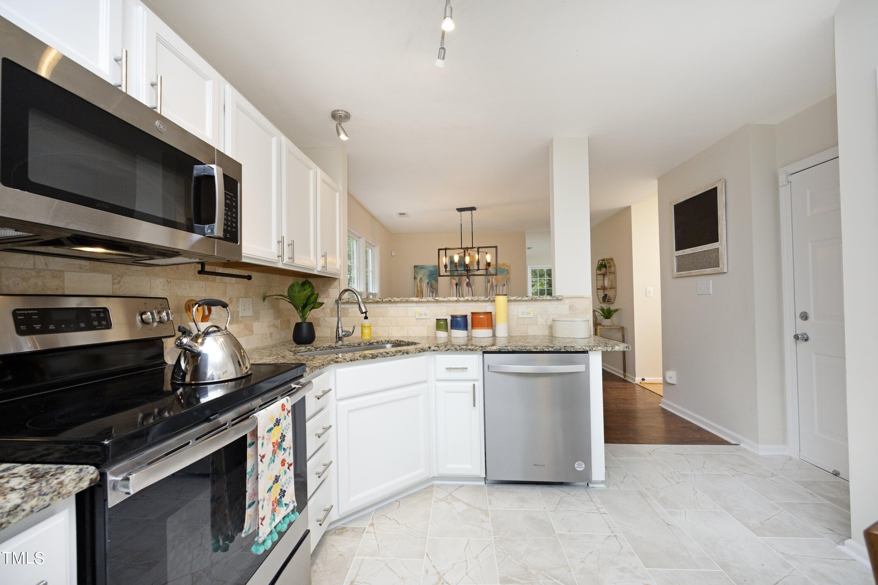 4004 Ellisfield Drive