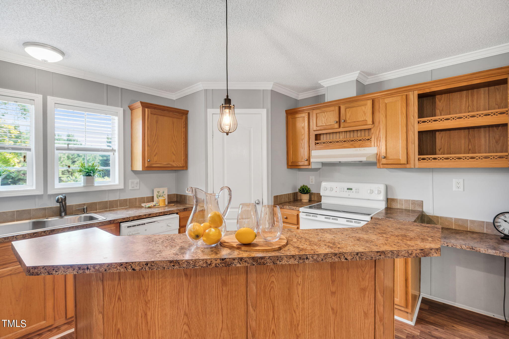 4711 Wheels Hill Road