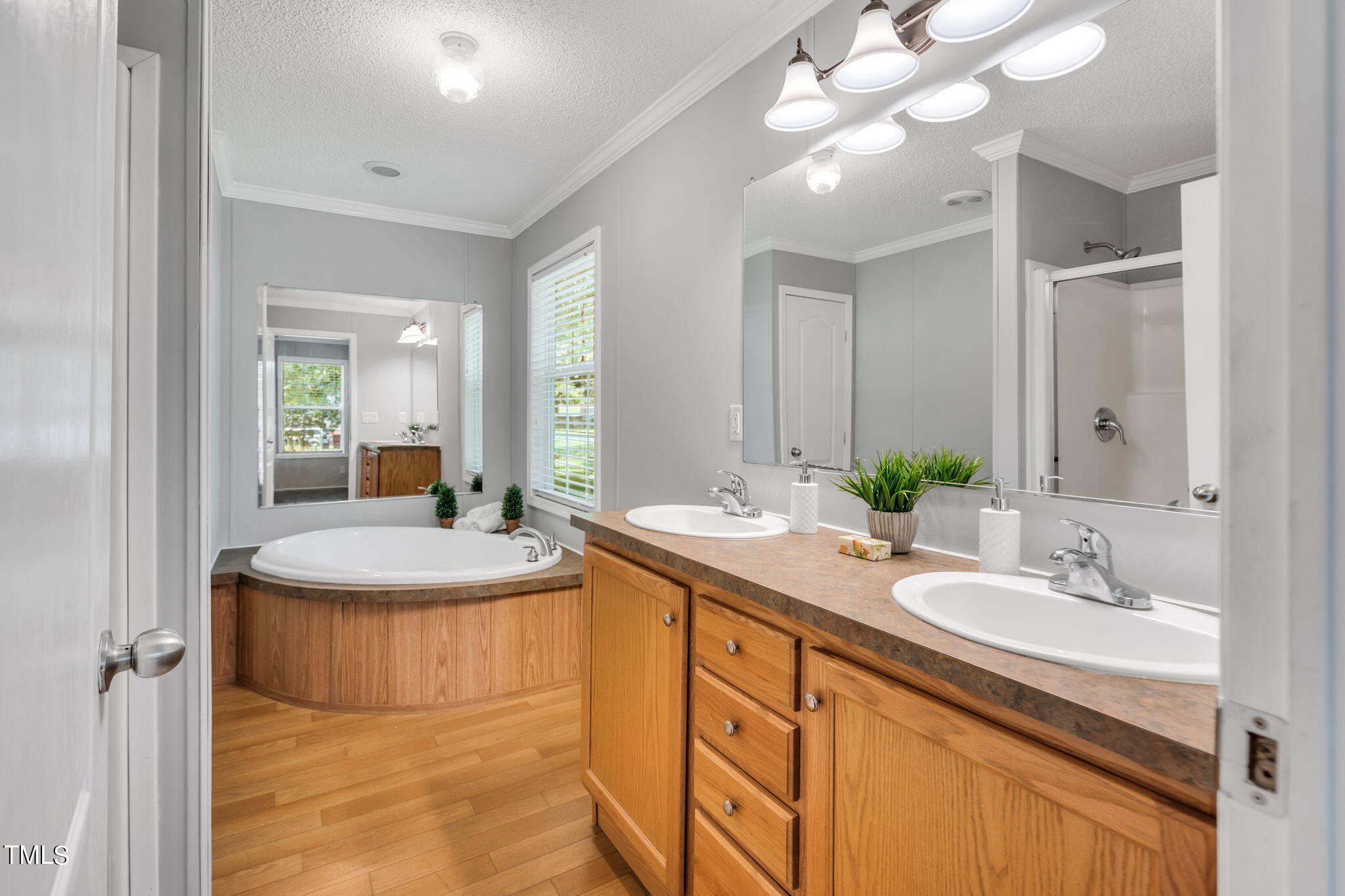 4711 Wheels Hill Road